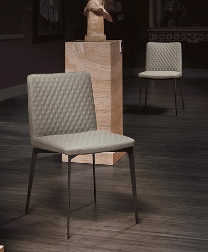 Стул Flexa chair 2016 BACKSTAGE  от магазина Piramida Interiors
